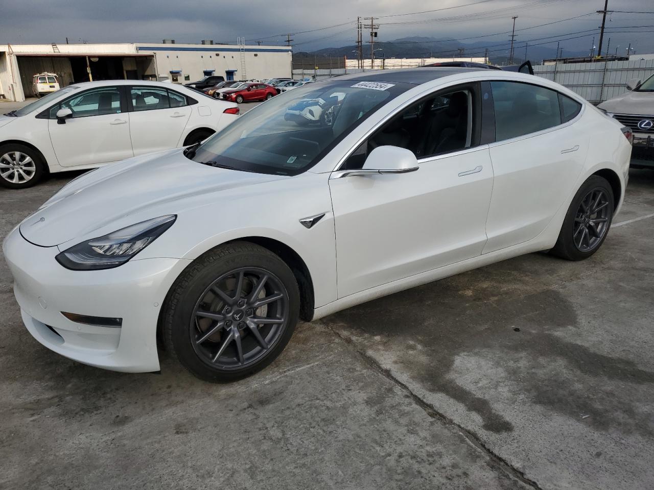 TESLA MODEL 3 2020 5yj3e1ebxlf746475