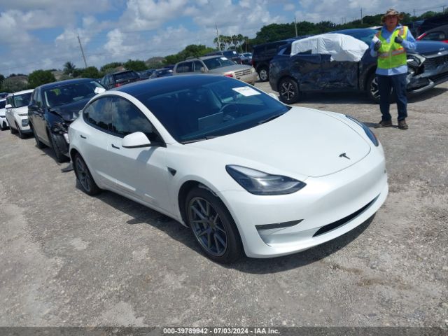 TESLA MODEL 3 2022 5yj3e1ebxnf332969