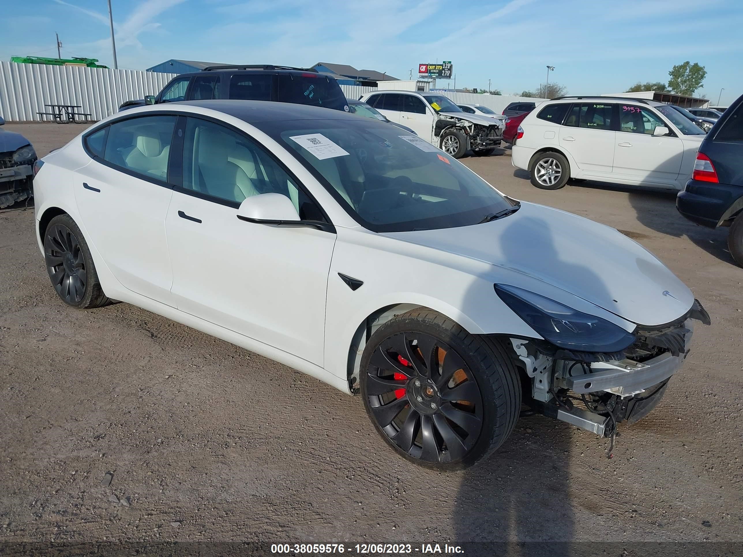 TESLA MODEL 3 2021 5yj3e1ec4mf013428