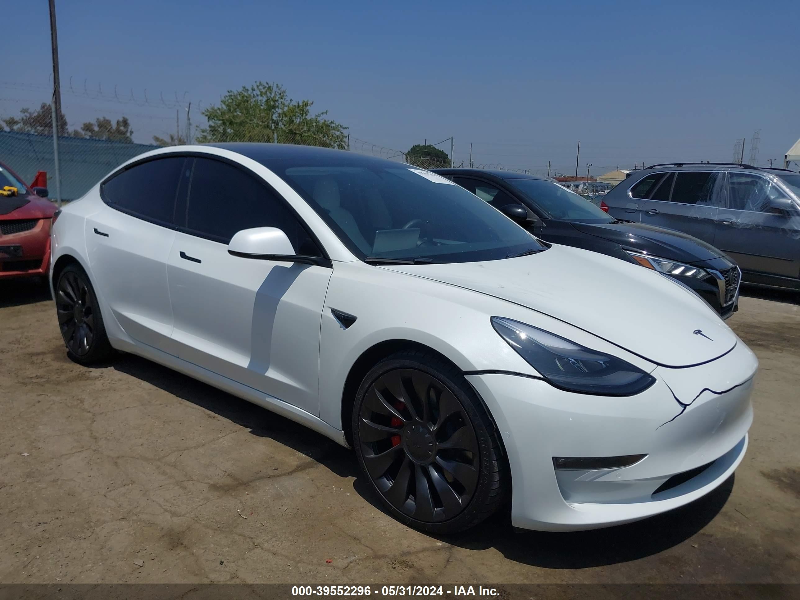 TESLA MODEL 3 2022 5yj3e1ec5nf208651