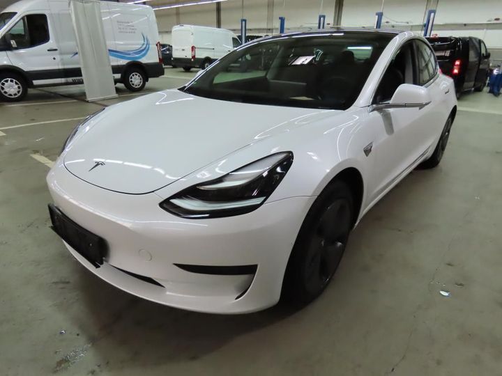 TESLA MODEL 3 2020 5yj3e7ea0lf551026