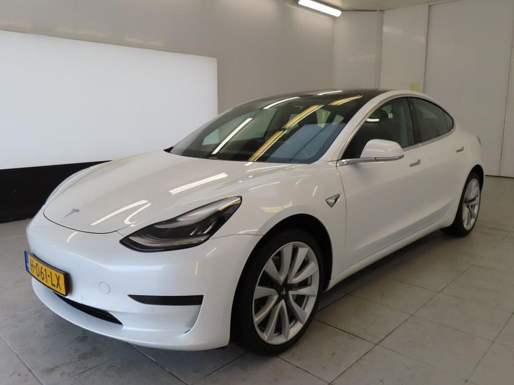 TESLA MODEL 3 2020 5yj3e7ea0lf673384