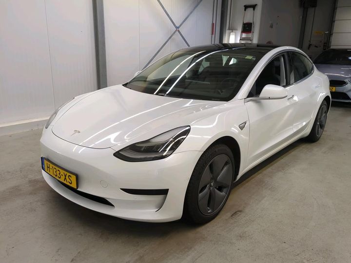 TESLA 3 2020 5yj3e7ea2lf723265