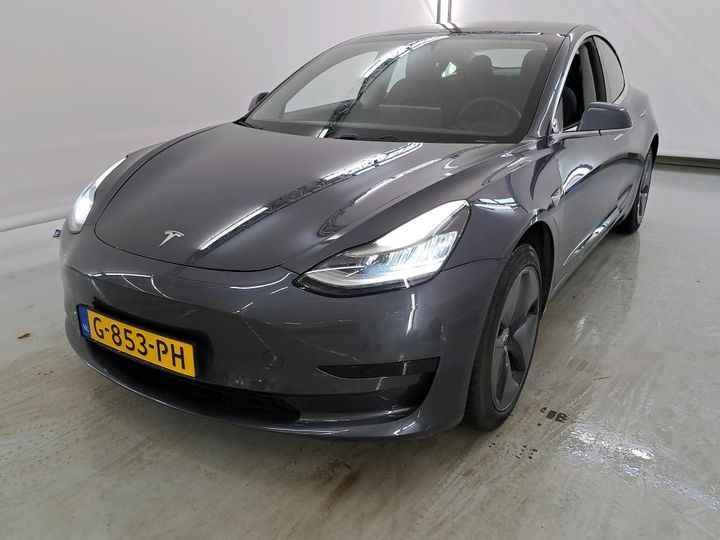 TESLA MODEL 2019 5yj3e7ea4lf543317