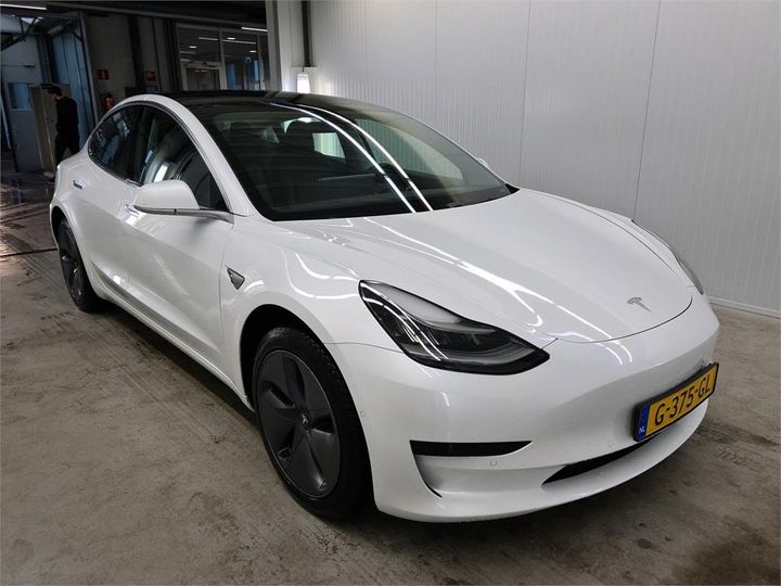 TESLA 3 2019 5yj3e7ea9kf470444