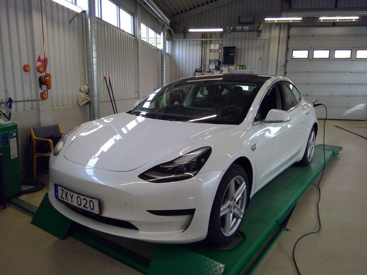 TESLA MODEL 3 2019 5yj3e7eaxkf489357