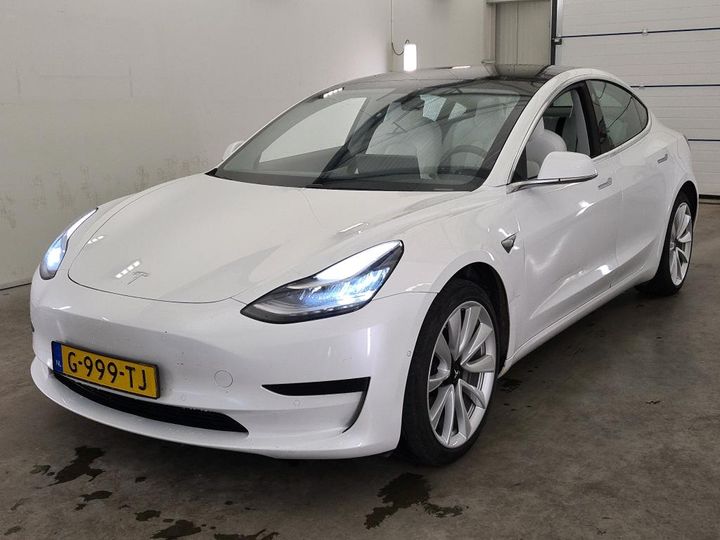 TESLA MODEL 2020 5yj3e7eaxlf531737