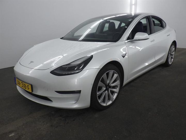 TESLA MODEL 3 2019 5yj3e7eb1kf262101