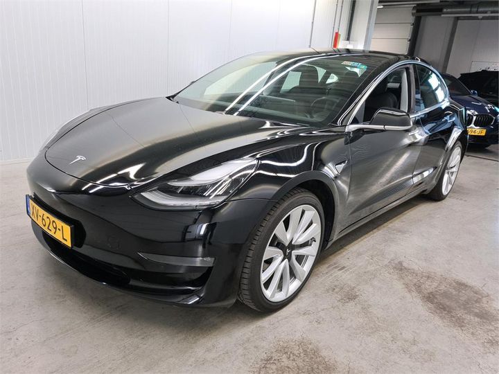 TESLA 3 2019 5yj3e7eb1kf262499