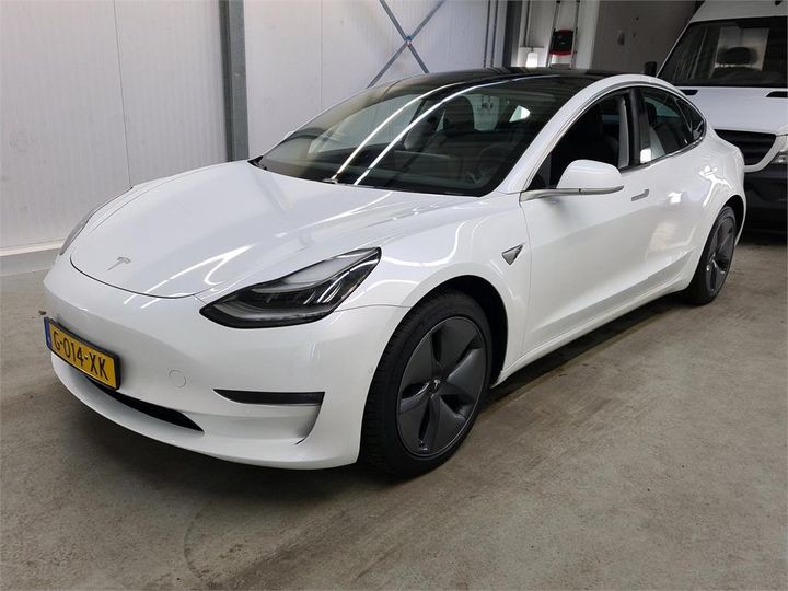 TESLA 3 2019 5yj3e7eb1lf567129