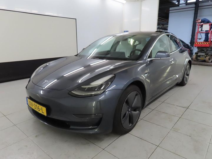 TESLA MODEL 3 2019 5yj3e7eb2kf220679