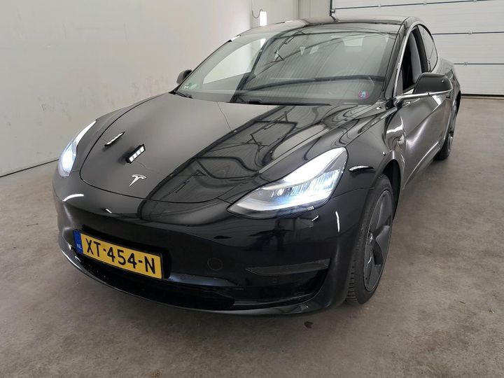 TESLA MODEL 2019 5yj3e7eb2kf238941