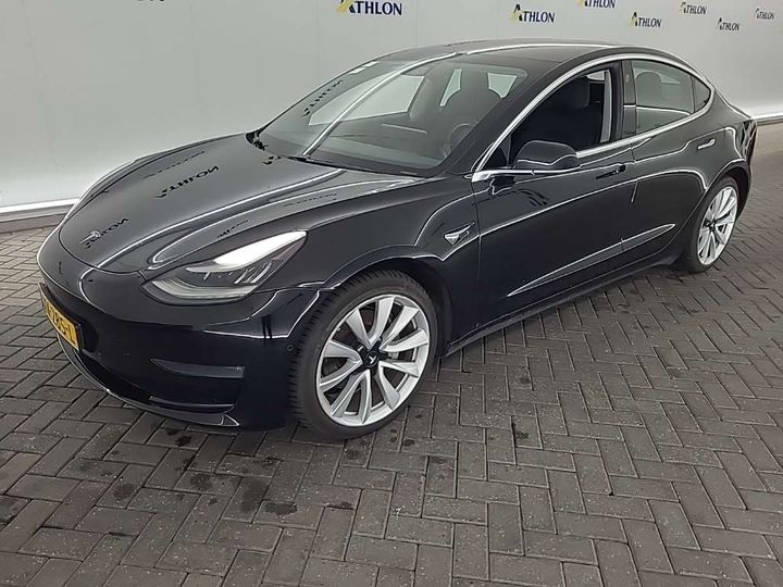 TESLA MODEL 3 2019 5yj3e7eb3kf261824