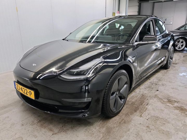 TESLA 3 2019 5yj3e7eb3kf336750