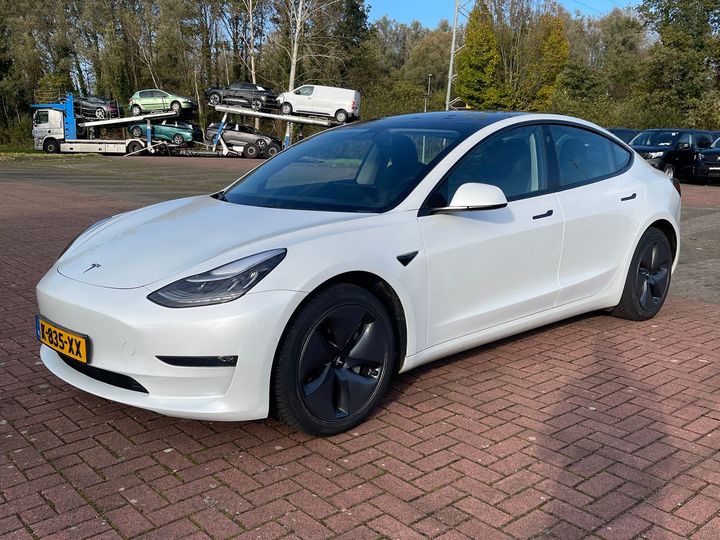 TESLA MODEL 3 2019 5yj3e7eb3kf532624