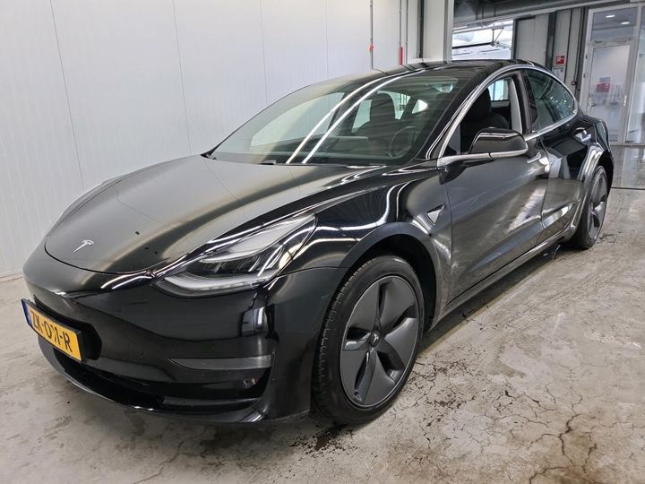 TESLA 3 2019 5yj3e7eb4kf367571