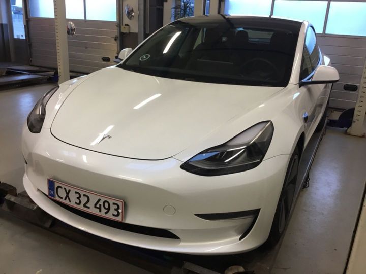 TESLA MODEL 3 2021 5yj3e7eb4mf899518