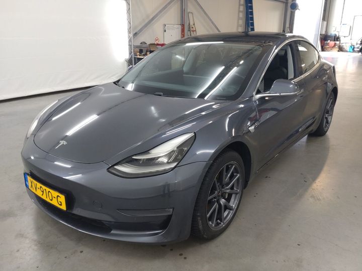 TESLA MODEL 3 2019 5yj3e7eb5kf239145