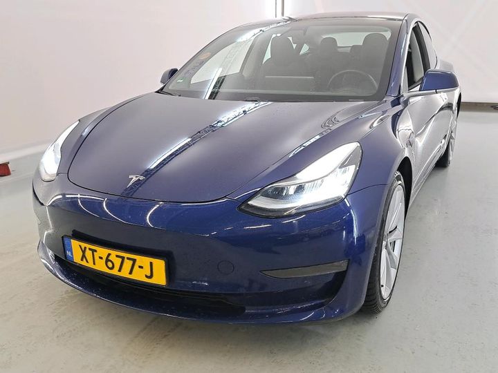 TESLA MODEL 2019 5yj3e7eb5kf240117