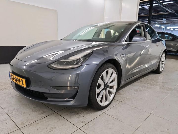 TESLA MODEL 3 2019 5yj3e7eb5kf247889