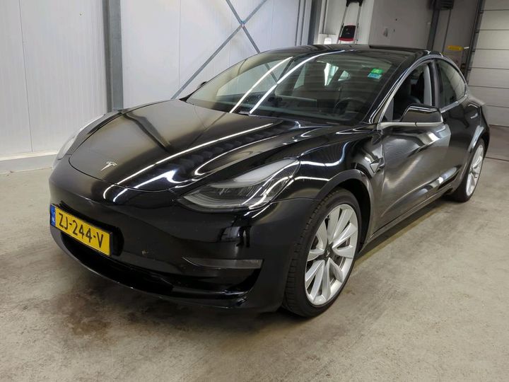 TESLA 3 2019 5yj3e7eb5kf316158