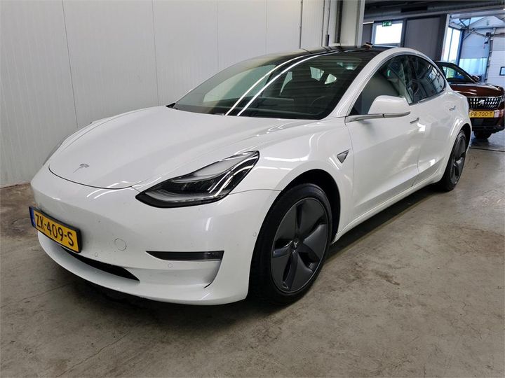 TESLA 3 2019 5yj3e7eb5kf339276