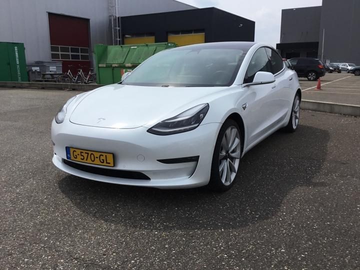 TESLA MODEL 3 2019 5yj3e7eb5kf501116