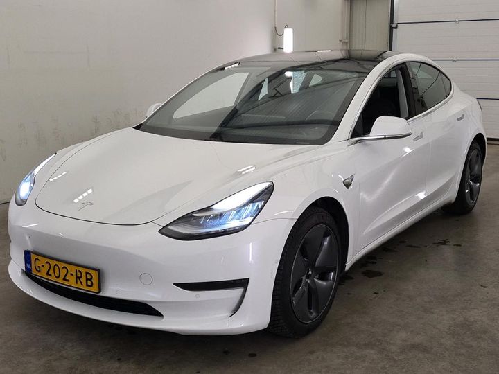 TESLA MODEL 2019 5yj3e7eb7lf566356