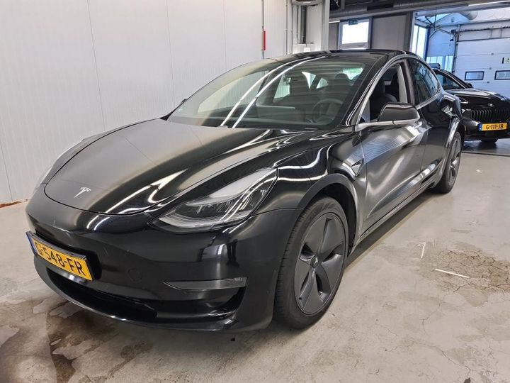 TESLA 3 2019 5yj3e7eb8kf446130