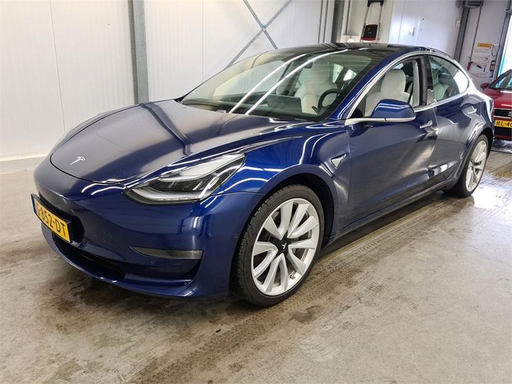 TESLA 3 2019 5yj3e7eb8kf468919