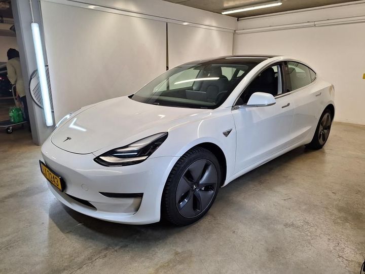 TESLA MODEL 3 2020 5yj3e7eb8lf677675