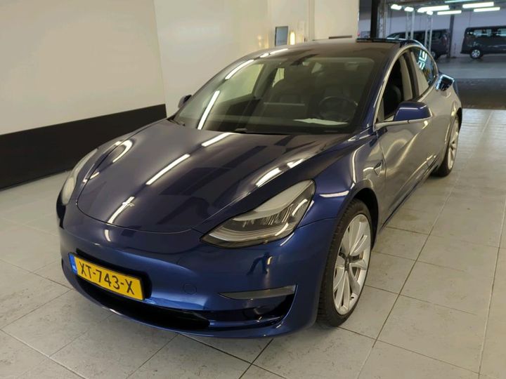 TESLA MODEL 3 2019 5yj3e7ebxkf243207