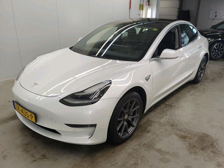 TESLA 3 2019 5yj3e7ebxkf352282