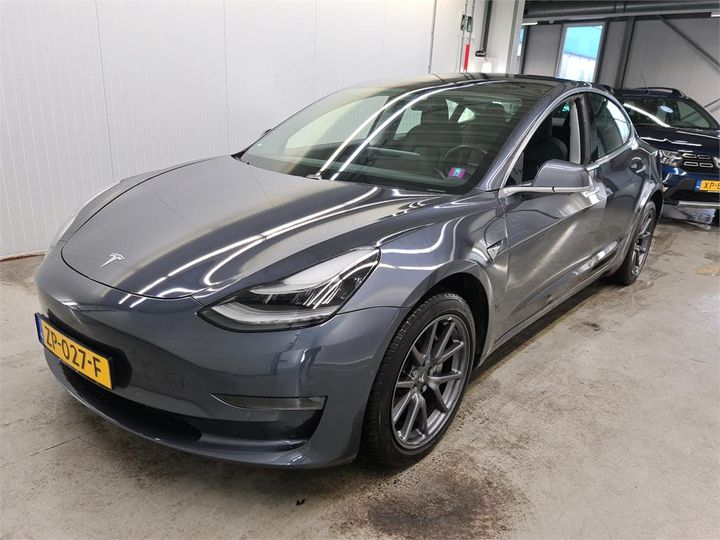 TESLA 3 2019 5yj3e7ebxkf381829