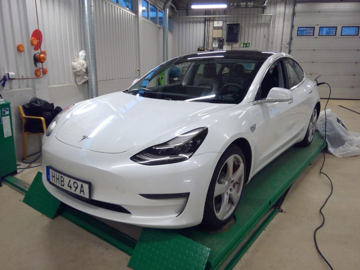 TESLA MODEL 3 2019 5yj3e7ec7lf580752