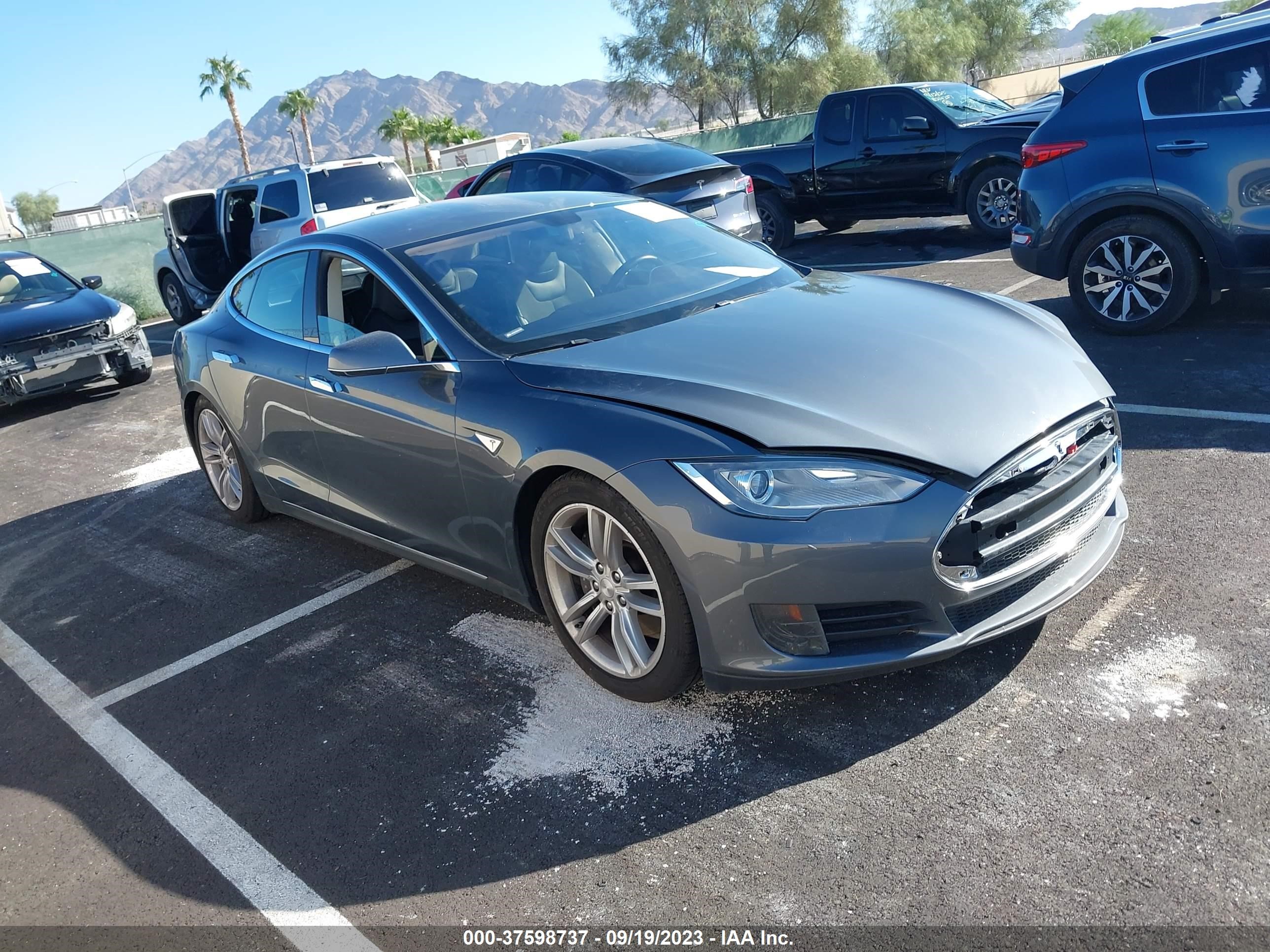 TESLA MODEL S 2013 5yjsa1acxdfp10549