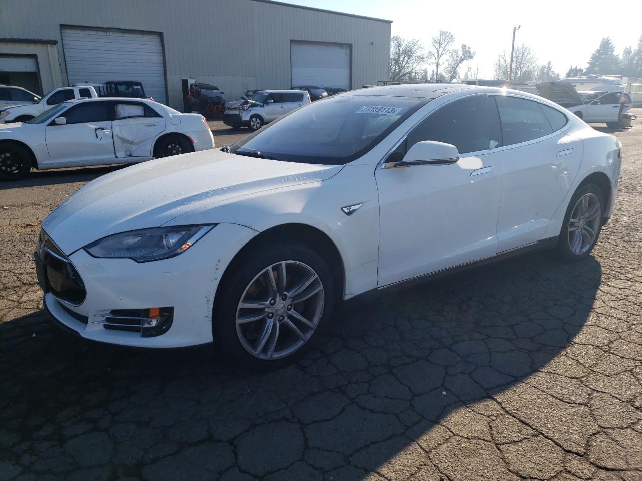 TESLA MODEL S 2013 5yjsa1cn0dfp04497