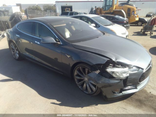 TESLA MODEL S 2013 5yjsa1cp2dfp06575