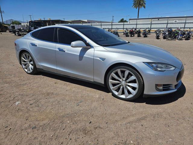 TESLA MODEL S 2013 5yjsa1cp3dfp20002