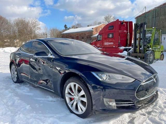 TESLA MODEL S 2013 5yjsa1cp4dfp24706