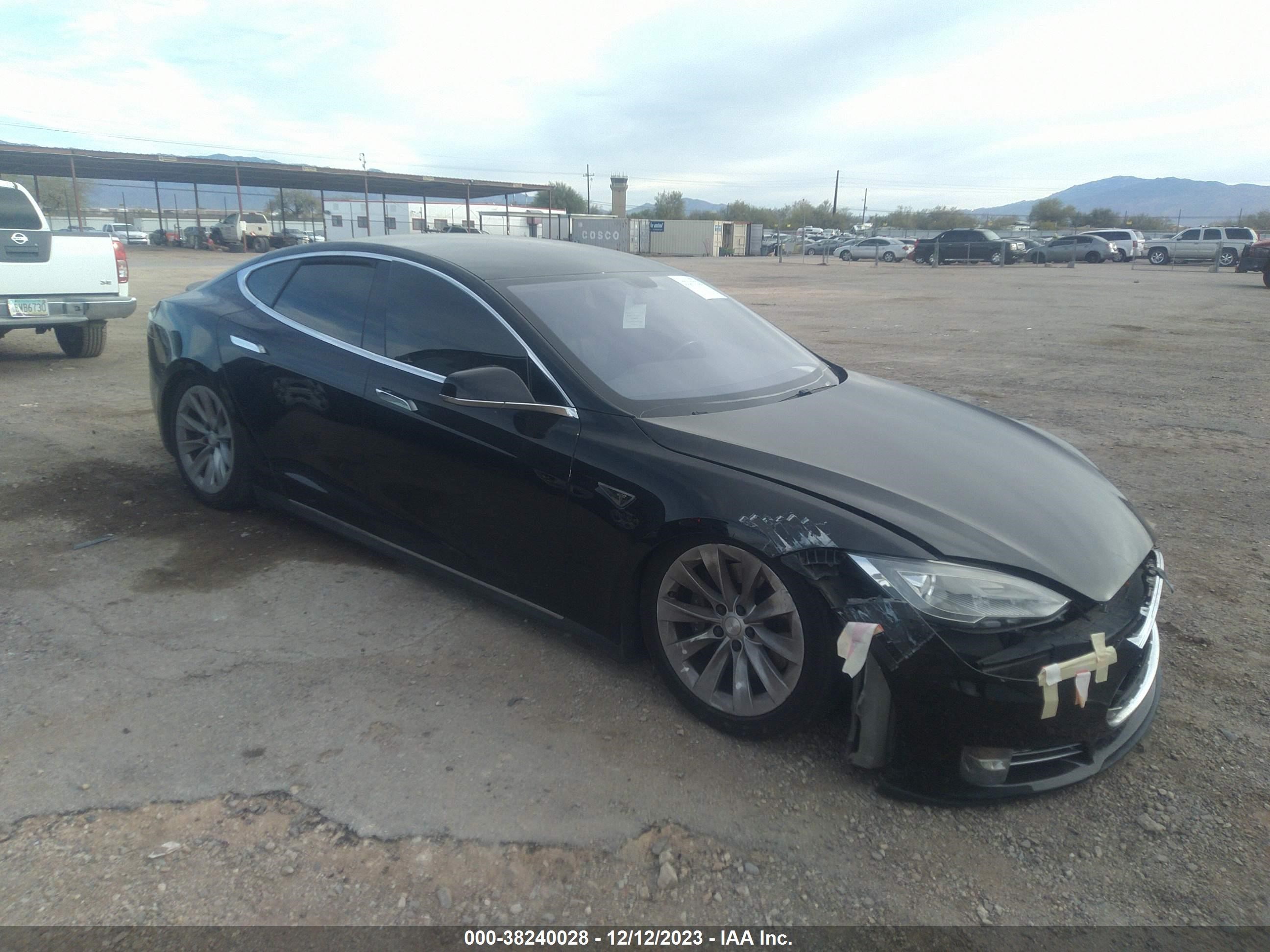 TESLA MODEL S 2013 5yjsa1dp2dfp05411