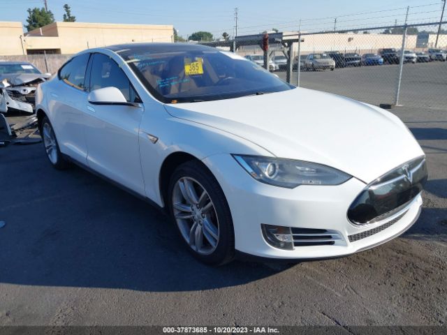 TESLA MODEL S 2013 5yjsa1dp2dfp06252