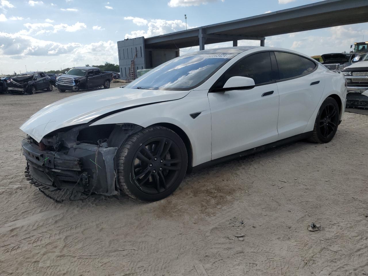 TESLA MODEL S 2013 5yjsa1dpxdfp11781