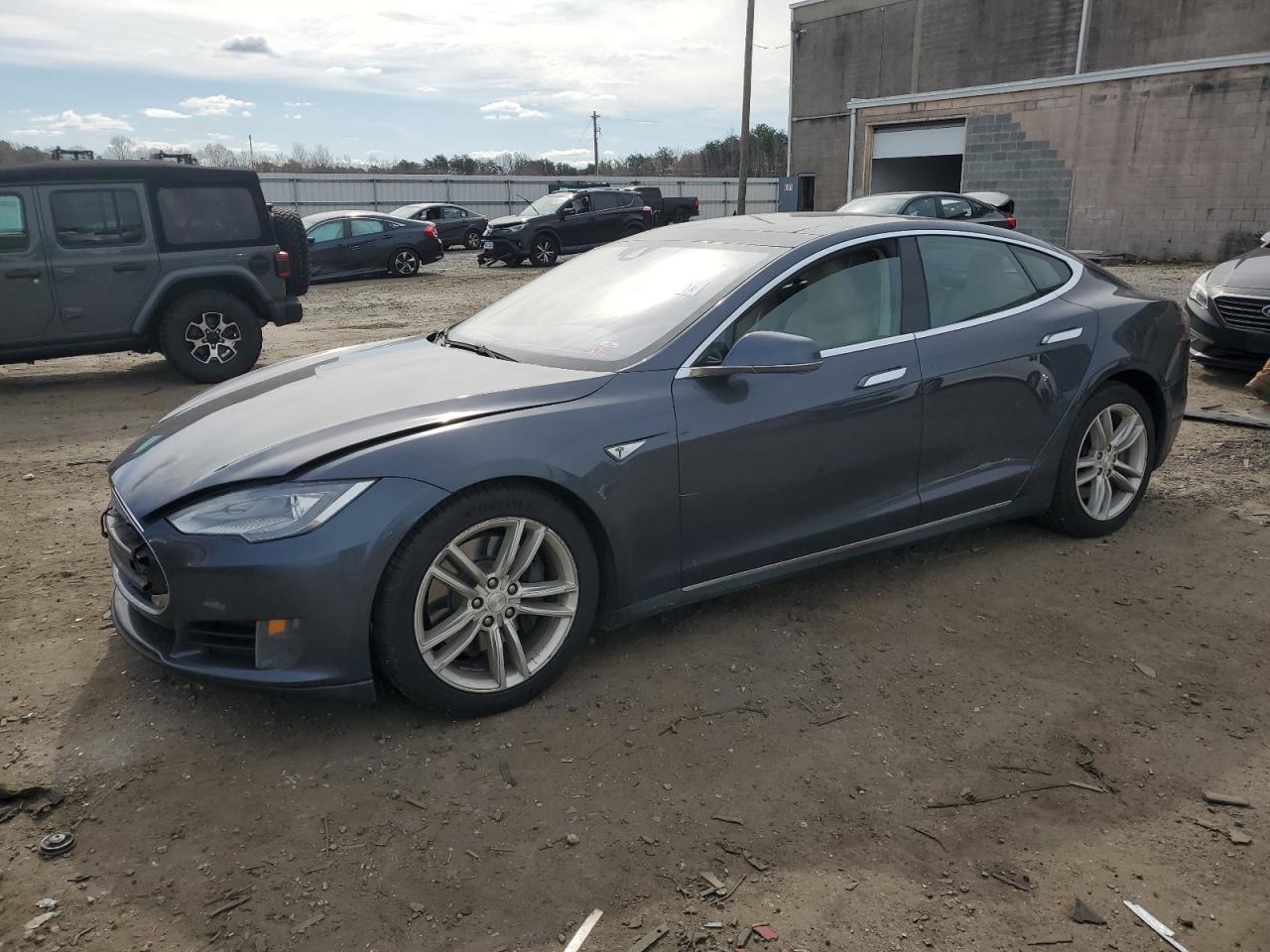 TESLA MODEL S 2016 5yjsa1e14gf124569