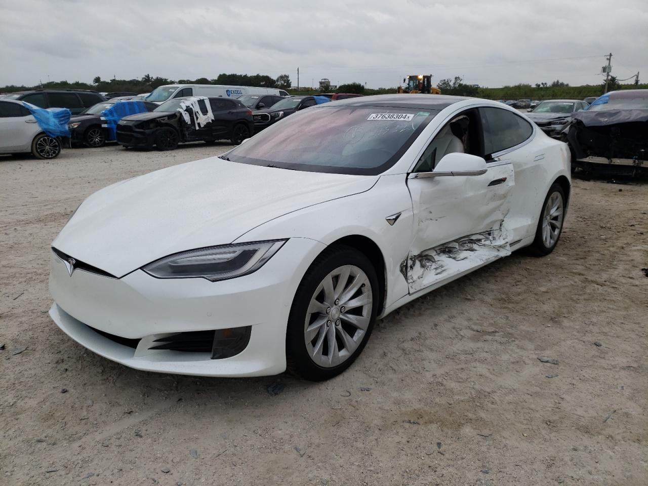 TESLA MODEL S 2017 5yjsa1e15hf180327