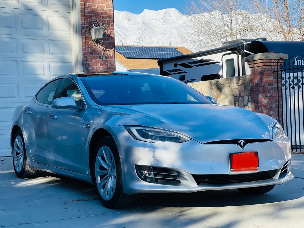 TESLA MODEL S 2017 5yjsa1e18hf209965