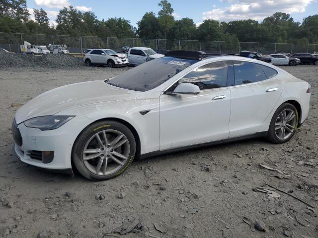 TESLA MODEL S 2015 5yjsa1e19ff103621