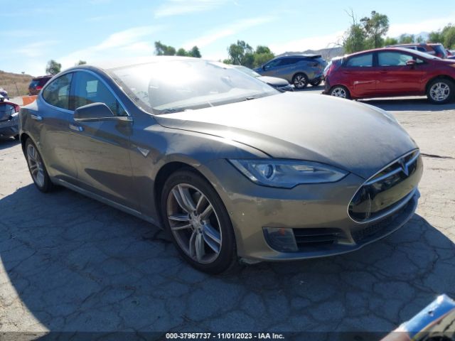 TESLA MODEL S 2015 5yjsa1e19ff119172