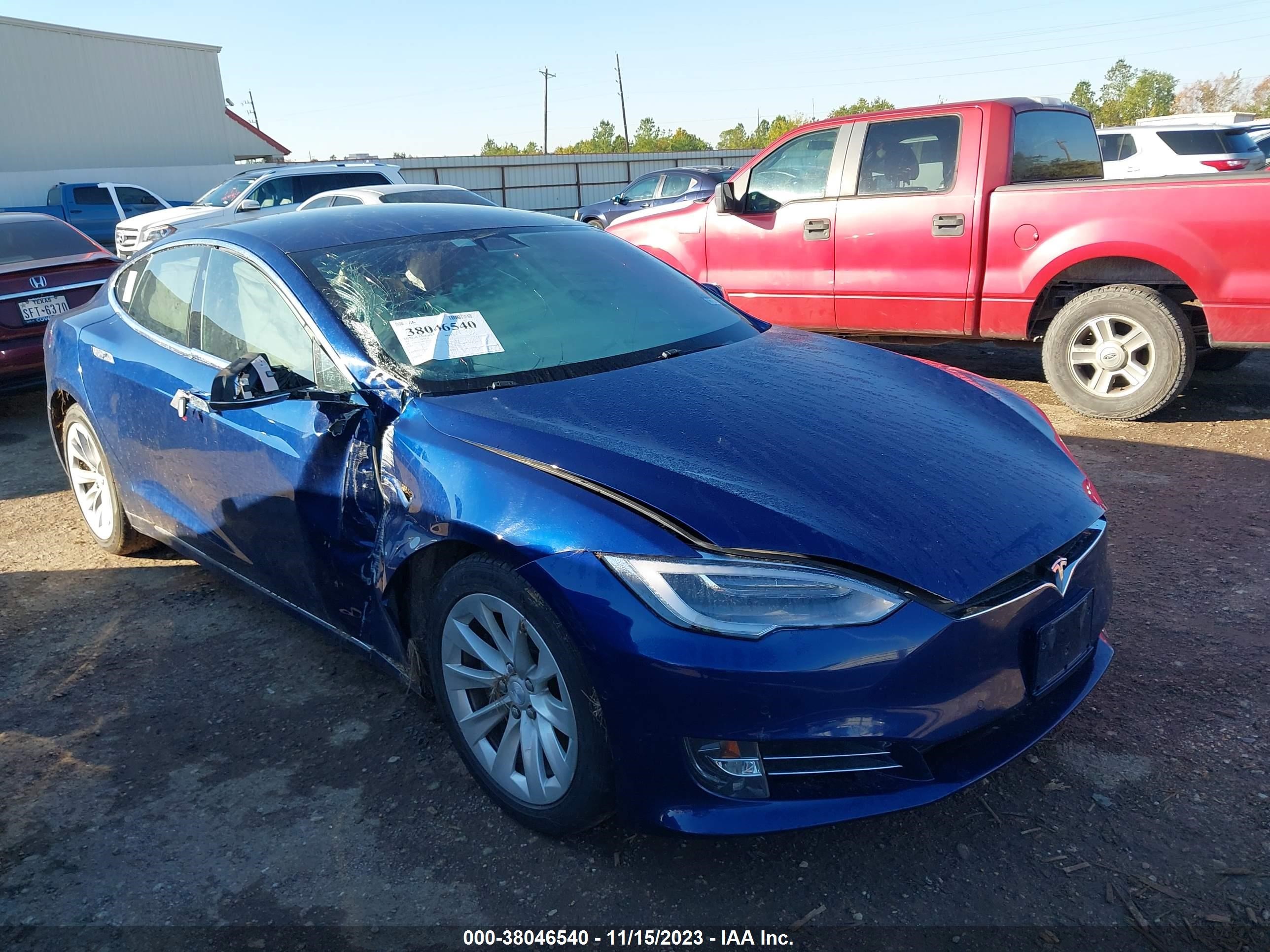 TESLA MODEL S 2017 5yjsa1e19hf185515