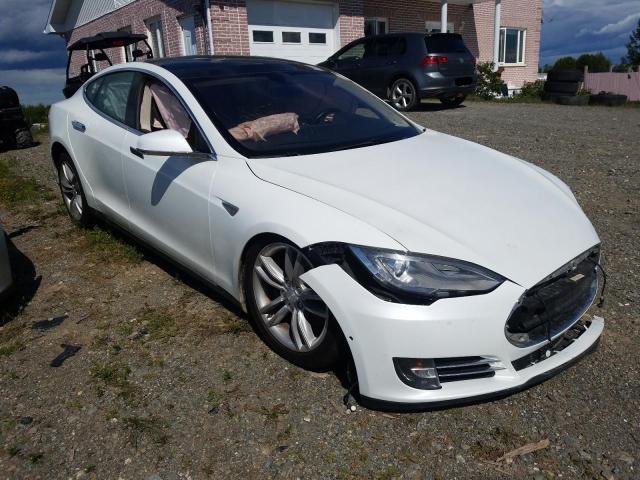 TESLA MODEL S 2015 5yjsa1e20ff108411